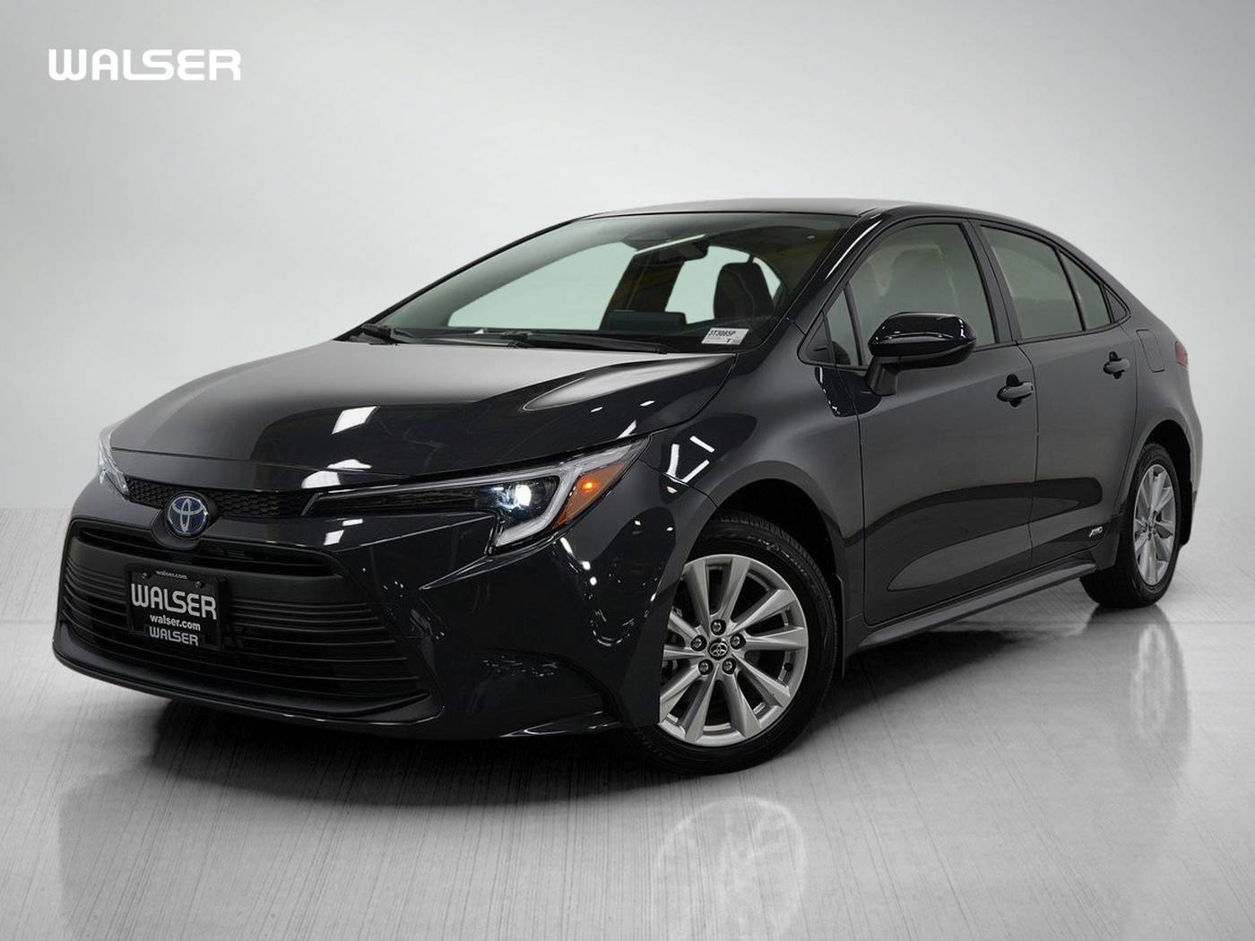 2025 Toyota Corolla Hybrid LE — Sedan — 4,617 mi — Bloomington, MN