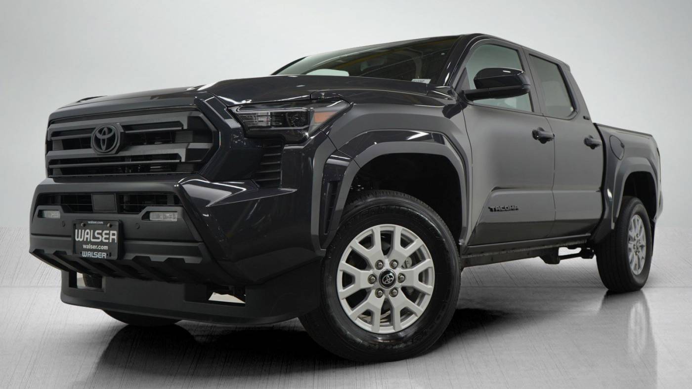 2024 Toyota Tacoma SR5 — Pickup Truck — 11,013 mi — Bloomington, MN