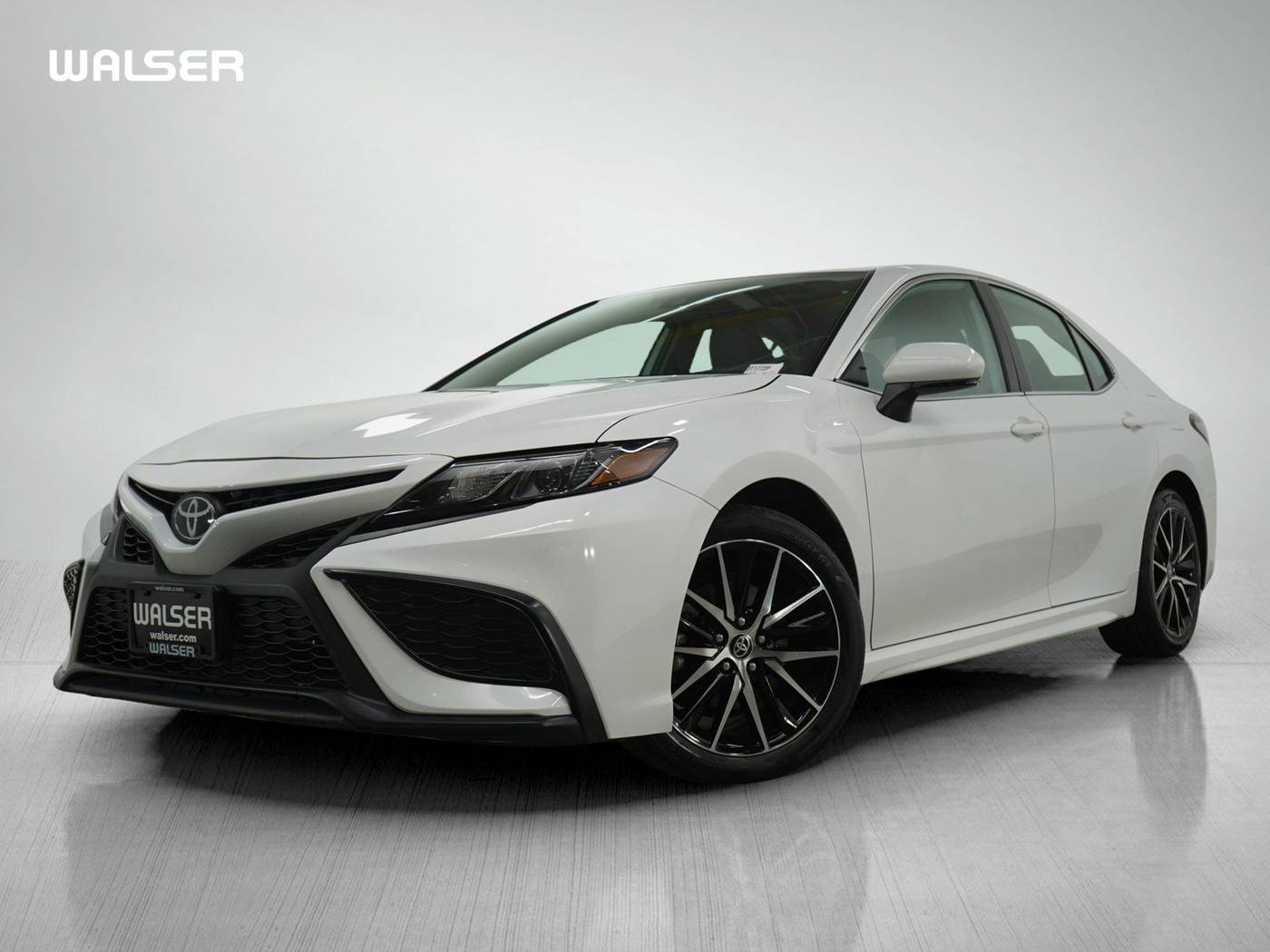 2024 Toyota Camry SE — Sedan — 22,891 mi — Bloomington, MN