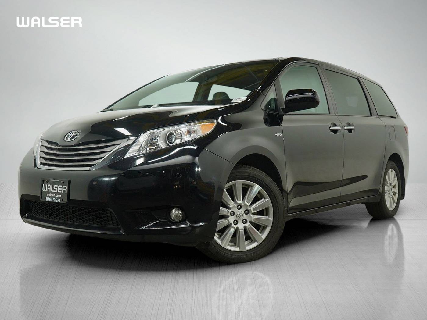 2017 Toyota Sienna XLE — Minivan — 88,114 mi — Bloomington, MN