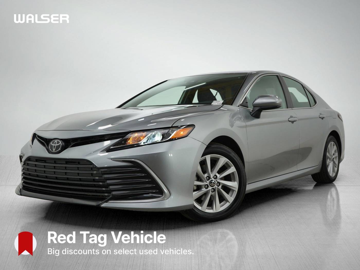 2024 Toyota Camry LE — Sedan — 29,317 mi — Bloomington, MN