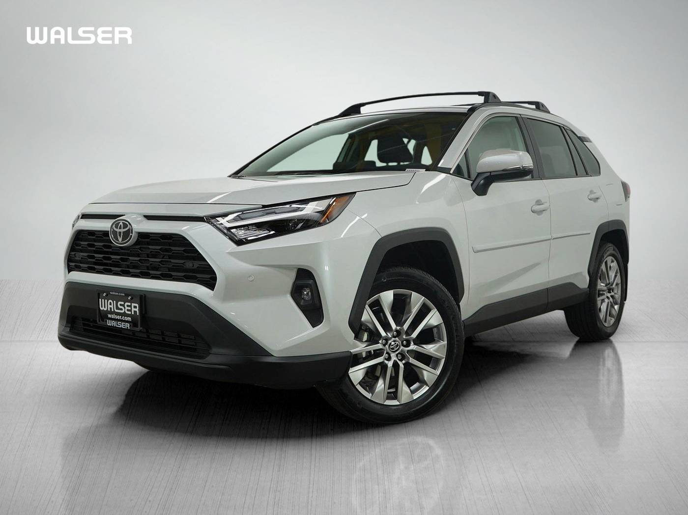 2025 Toyota RAV4 XLE Premium — SUV — 5,456 mi — Bloomington, MN