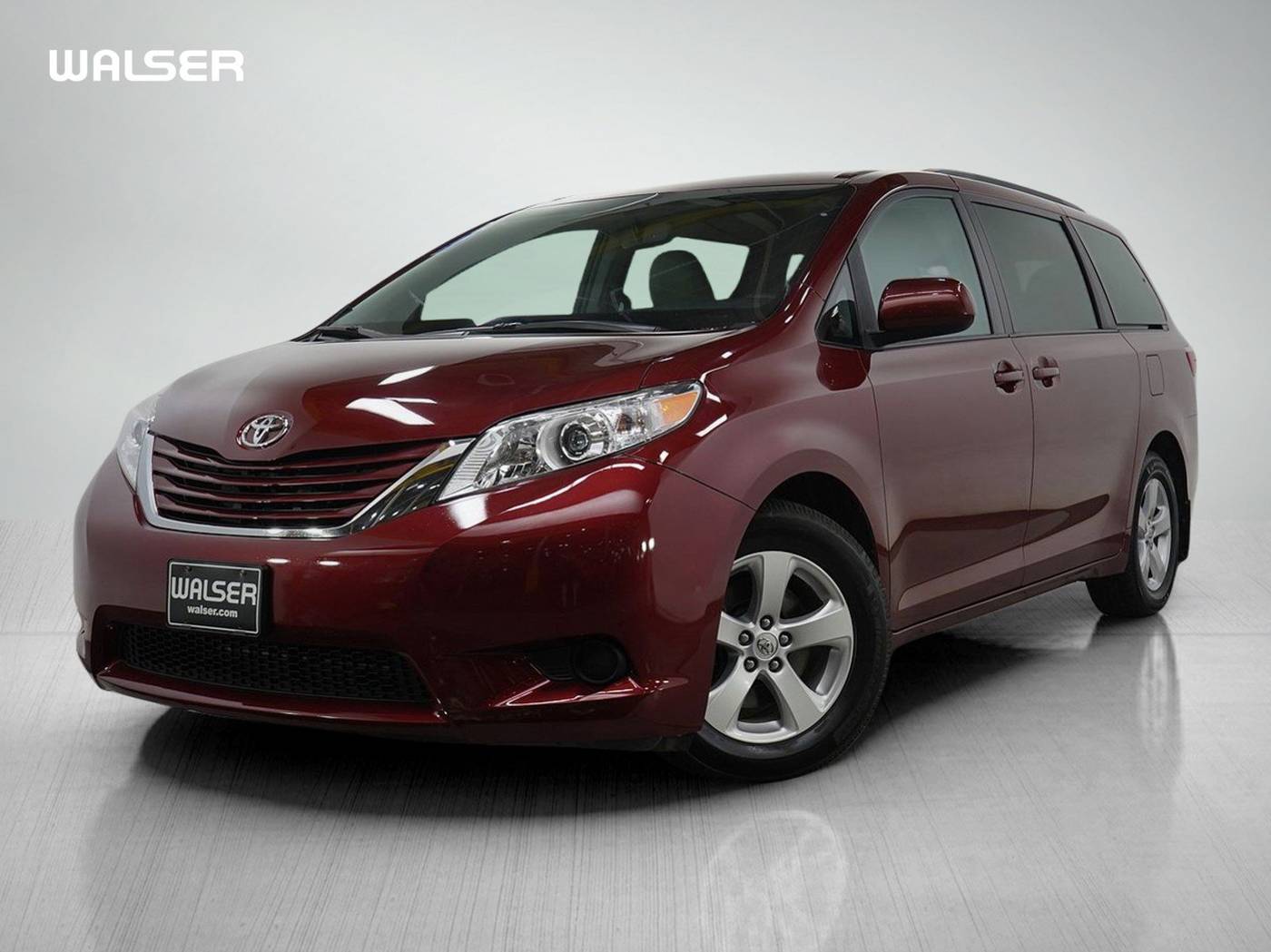 2017 Toyota Sienna LE — Minivan — 69,140 mi — Bloomington, MN