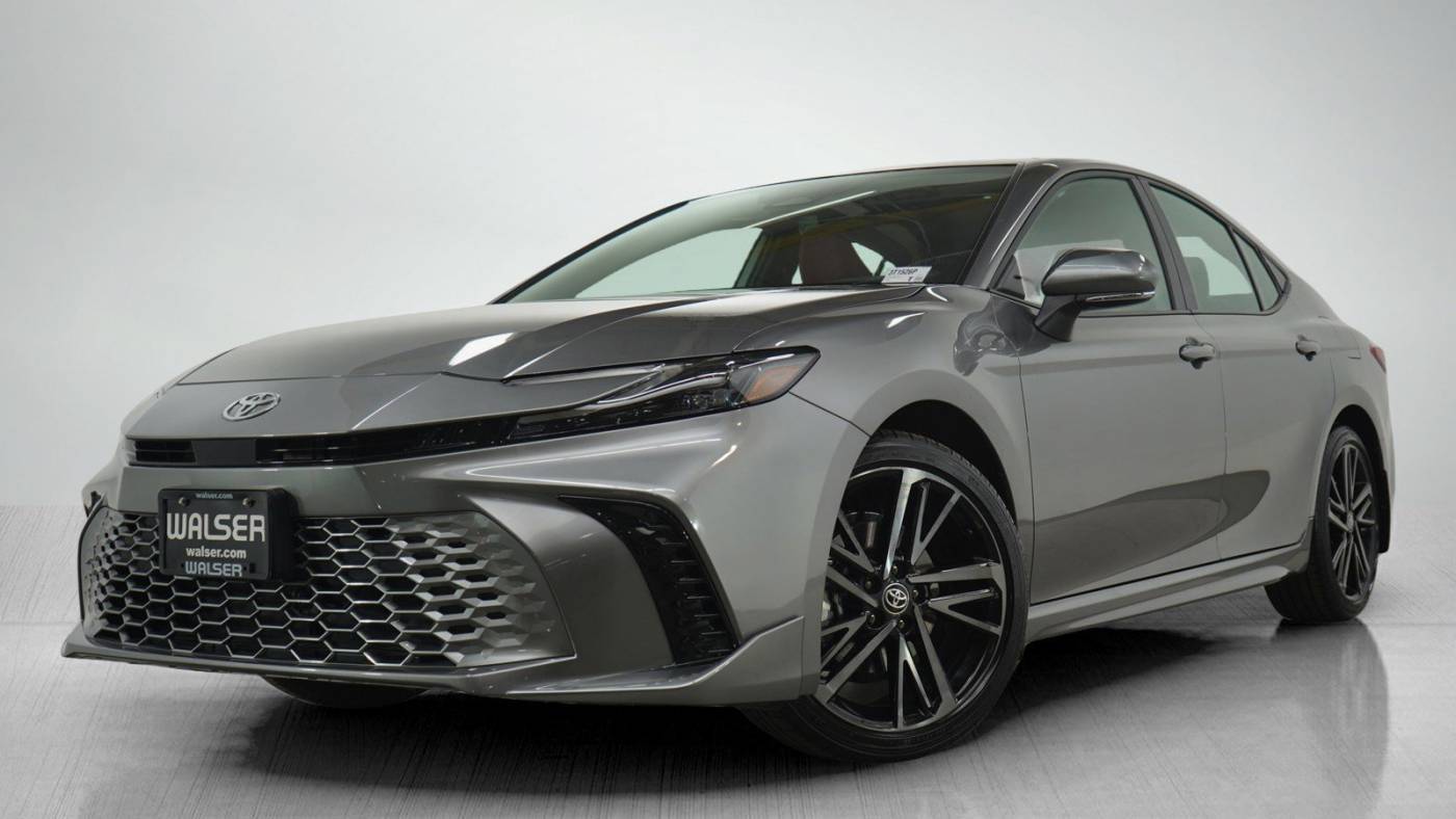 2025 Toyota Camry XSE — Sedan — 4,973 mi — Bloomington, MN
