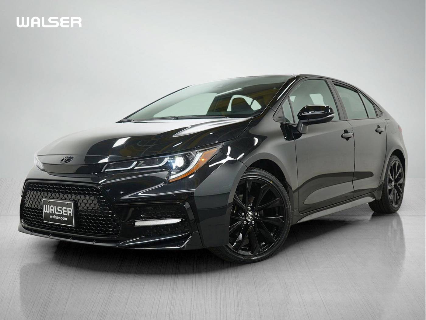 2022 Toyota Corolla SE Nightshade — Sedan — 19,168 mi — Bloomington, MN