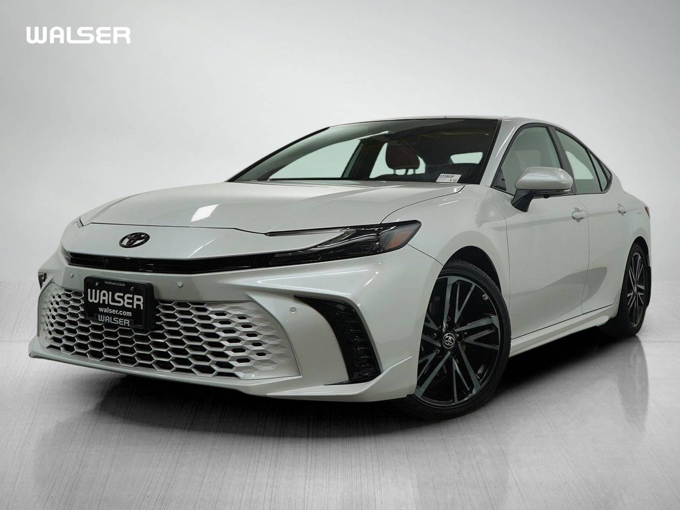 2025 Toyota Camry Hybrid XSE — Sedan — 2,642 mi — Bloomington, MN