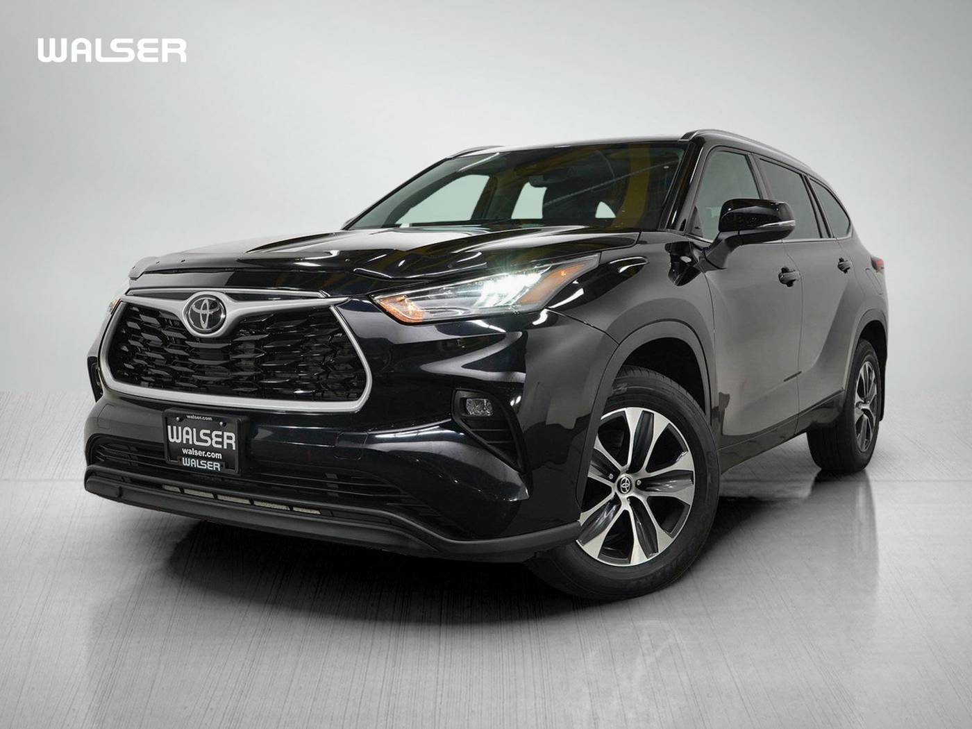2021 Toyota Highlander XLE — SUV — 42,505 mi — Bloomington, MN