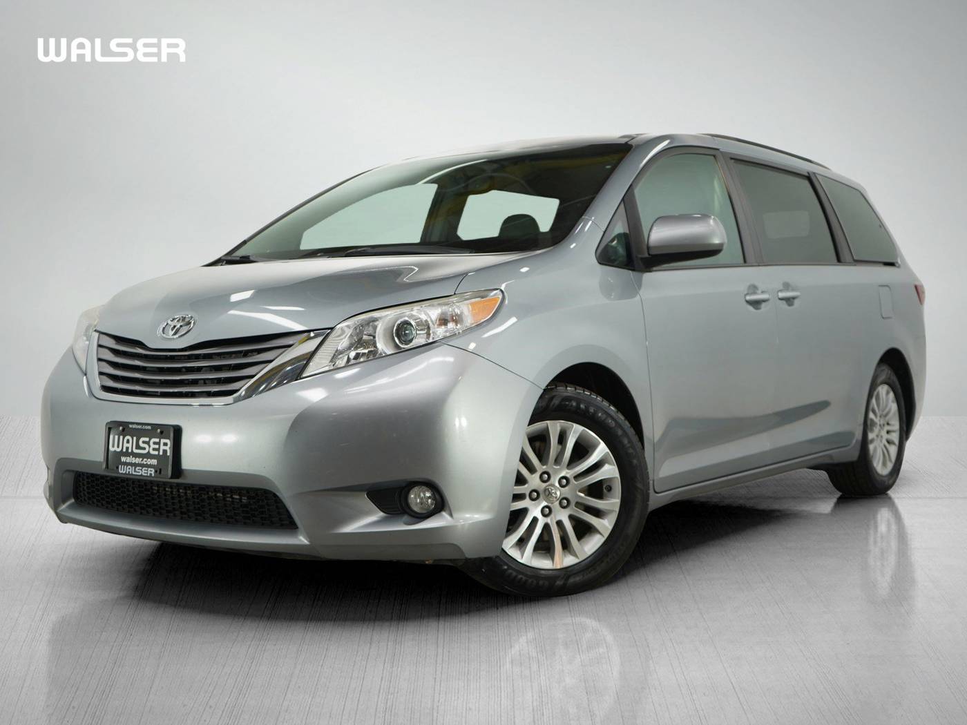 2016 Toyota Sienna L — Minivan — 109,741 mi — Bloomington, MN