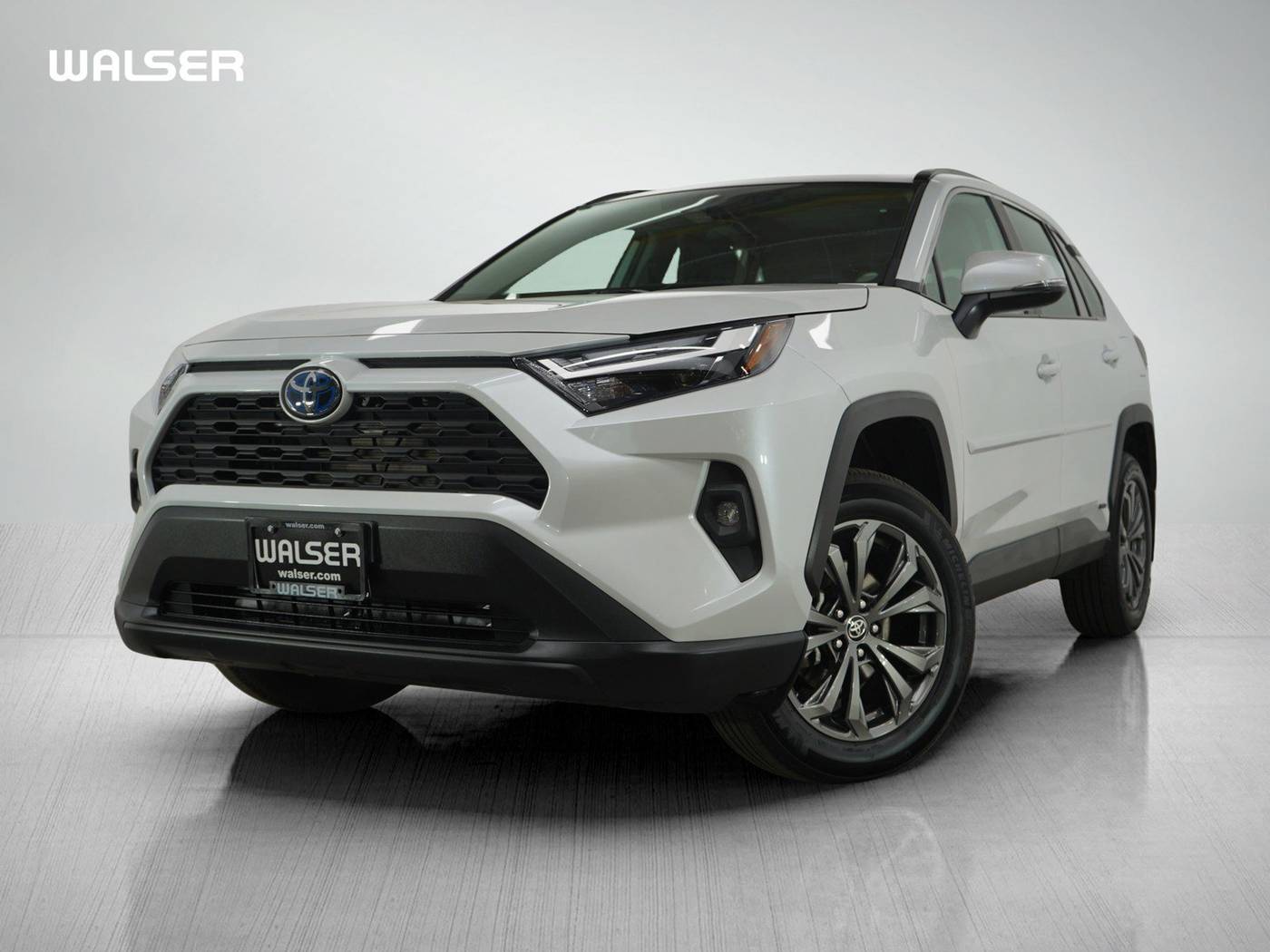 2024 Toyota RAV4 Hybrid XLE Premium — SUV — 7,997 mi — Bloomington, MN