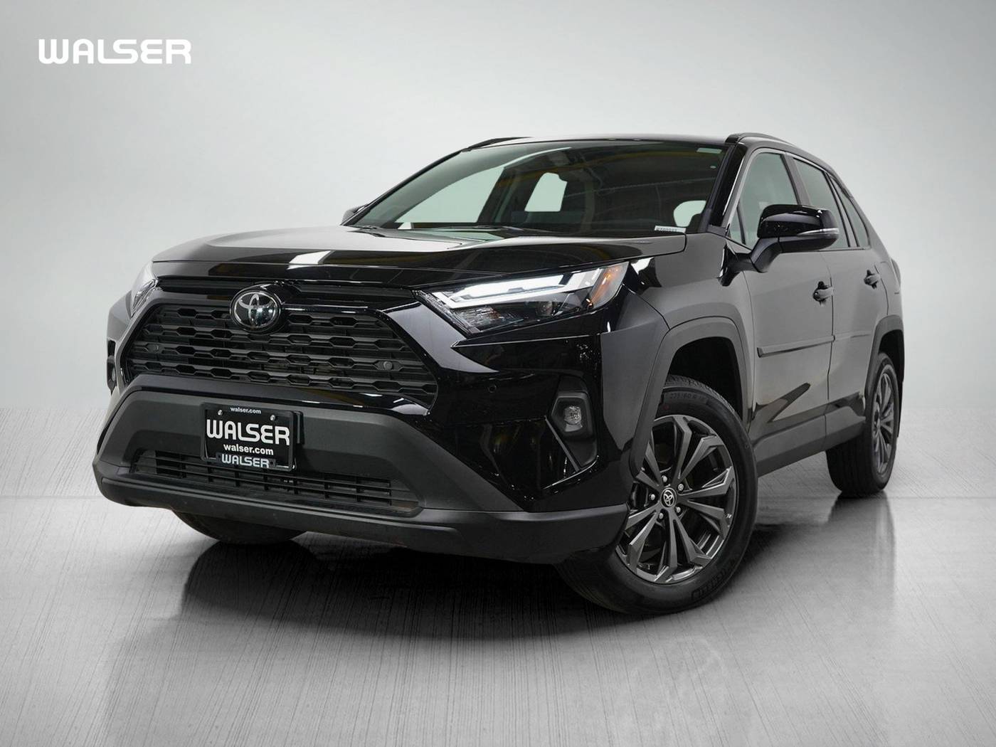 2025 Toyota RAV4 Hybrid XLE Premium — SUV — 8,006 mi — Bloomington, MN