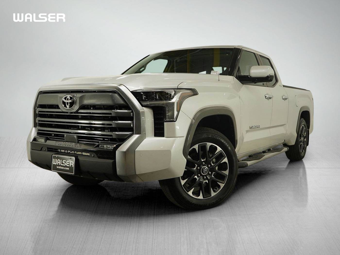 2023 Toyota Tundra Limited — Pickup Truck — 18,390 mi — Bloomington, MN