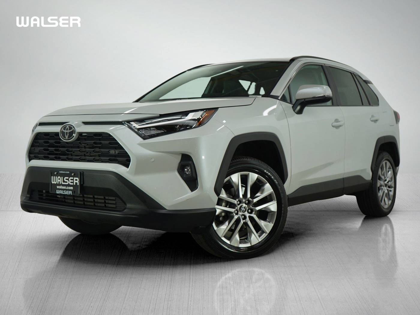 2025 Toyota RAV4 XLE Premium — SUV — 2,611 mi — Bloomington, MN