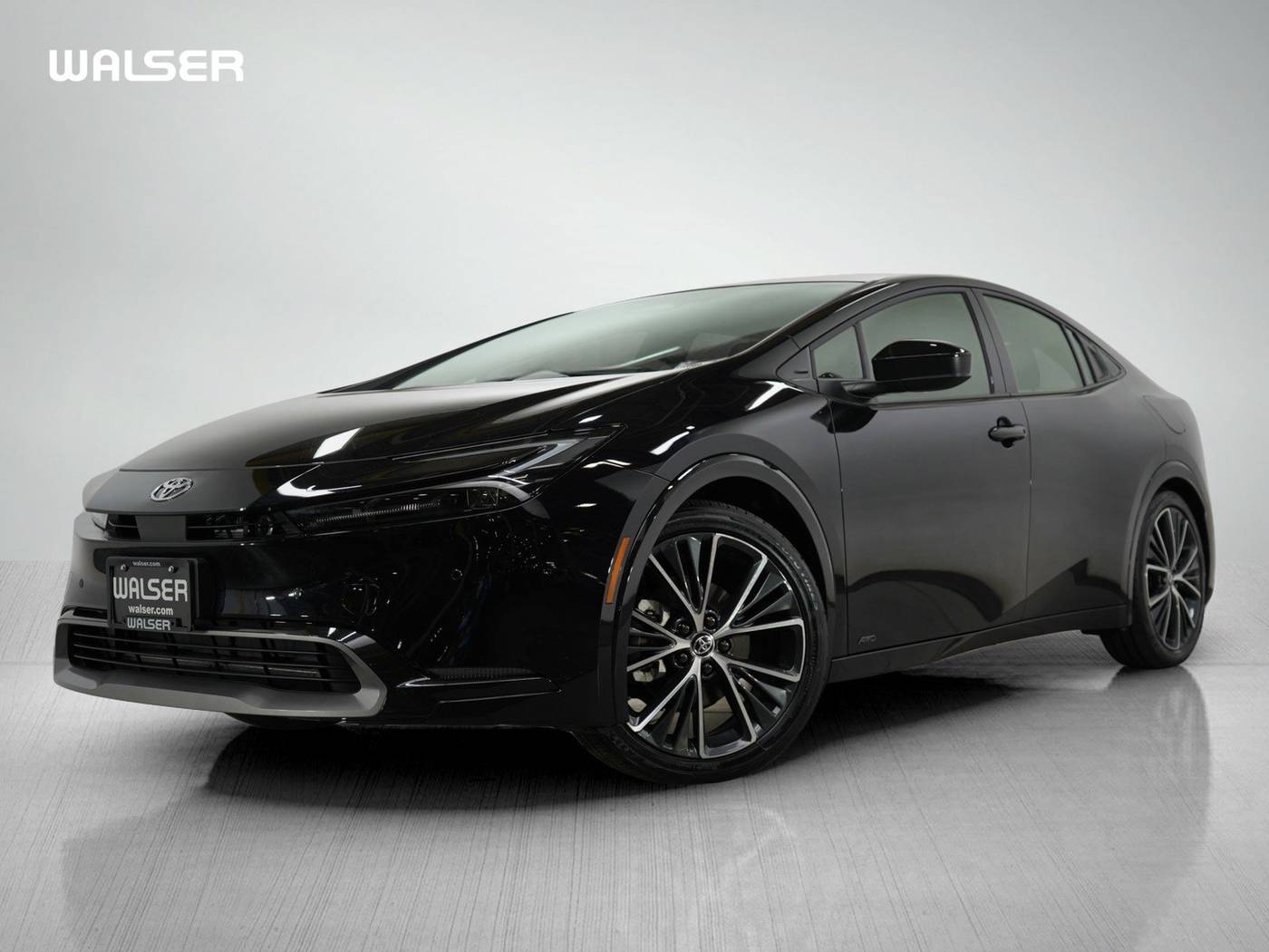2024 Toyota Prius XLE — Hatchback — 2,724 mi — Bloomington, MN