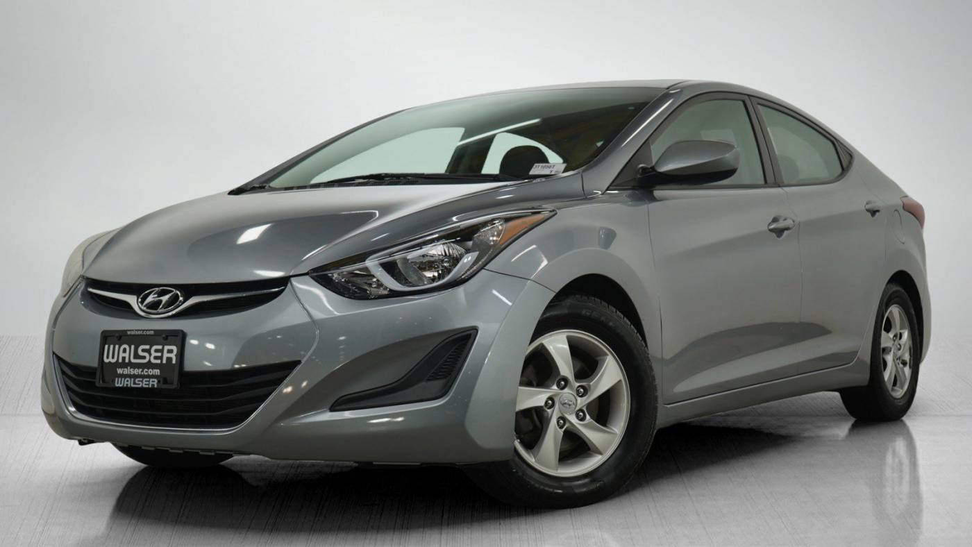 2015 Hyundai Elantra SE — Sedan — 138,335 mi — Bloomington, MN