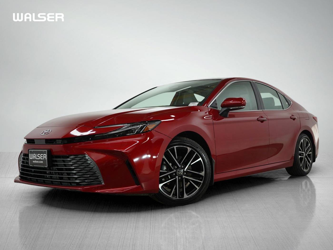 2025 Toyota Camry XLE — Sedan — 5,401 mi — Bloomington, MN