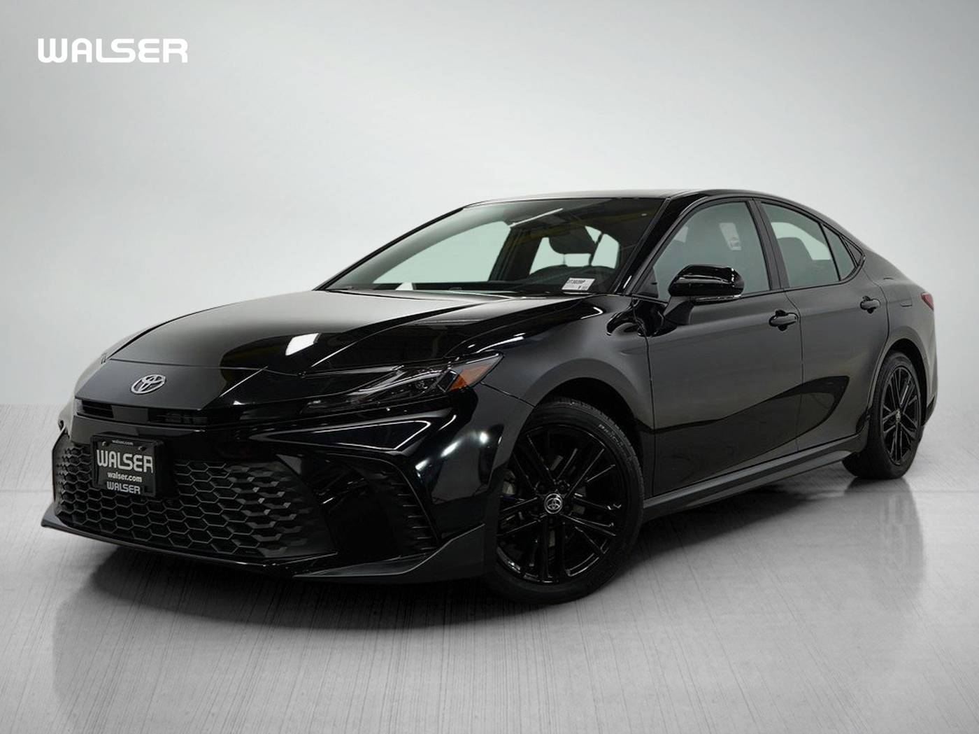 2025 Toyota Camry Hybrid SE — Sedan — 11,120 mi — Bloomington, MN