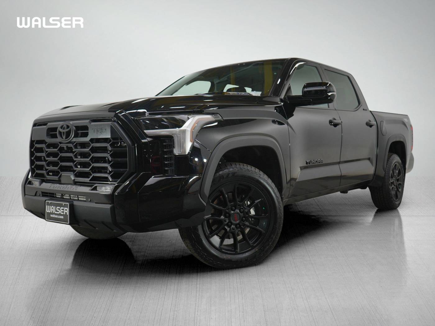 2024 Toyota Tundra Hybrid Limited — Pickup Truck — 9,561 mi — Bloomington, MN