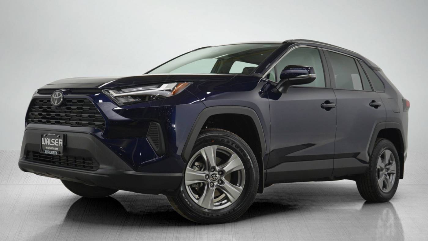 2024 Toyota RAV4 XLE — SUV — 3,487 mi — Bloomington, MN