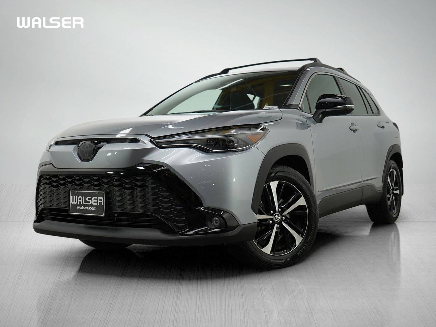 2025 Toyota Corolla Cross Hybrid XSE — SUV — 8,430 mi — Bloomington, MN