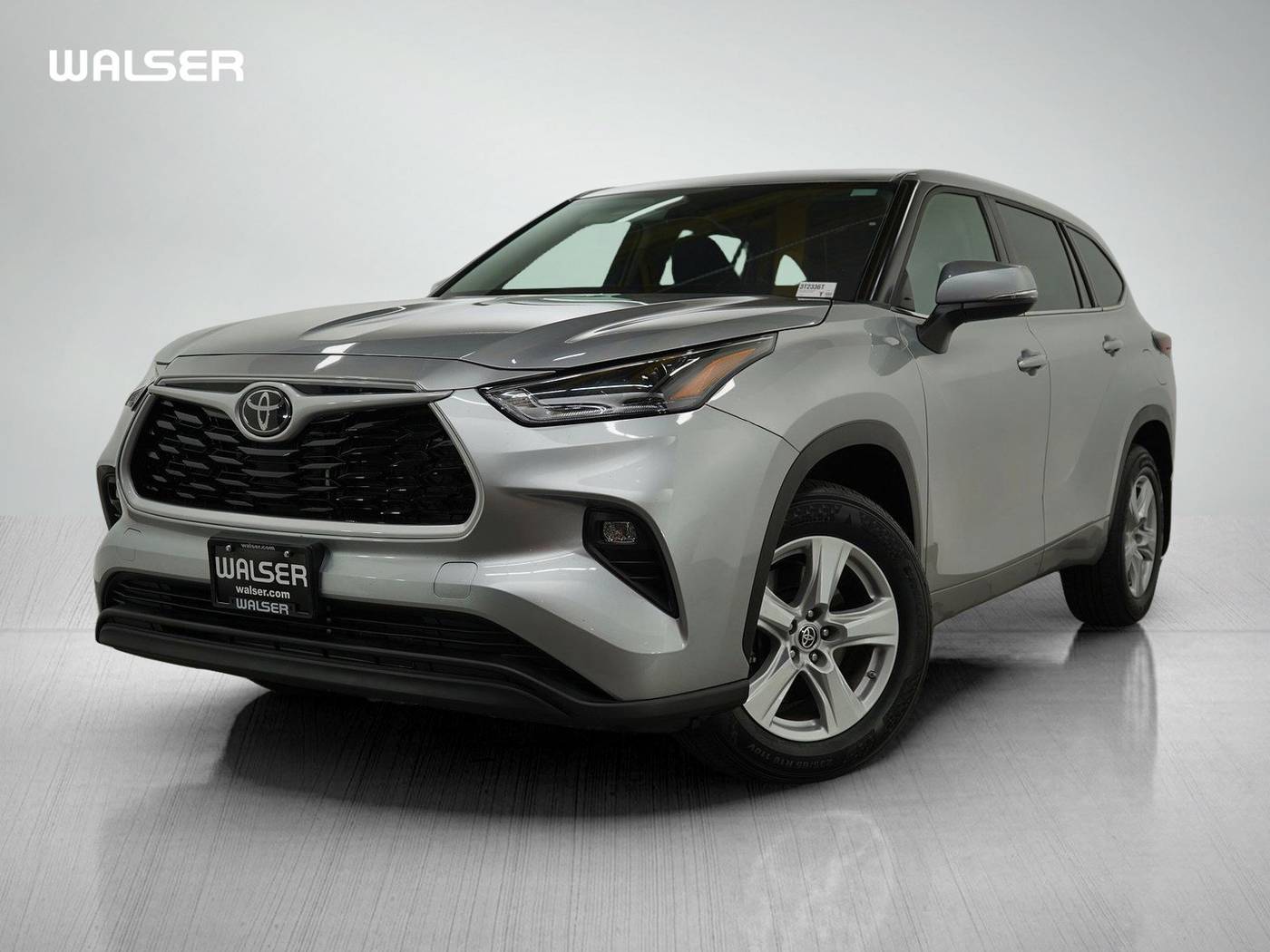 2024 Toyota Highlander LE — SUV — 31,556 mi — Bloomington, MN