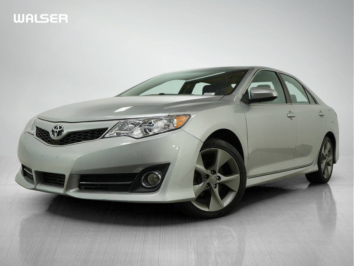 2013 Toyota Camry SE V6 — Sedan — 59,447 mi — Bloomington, MN