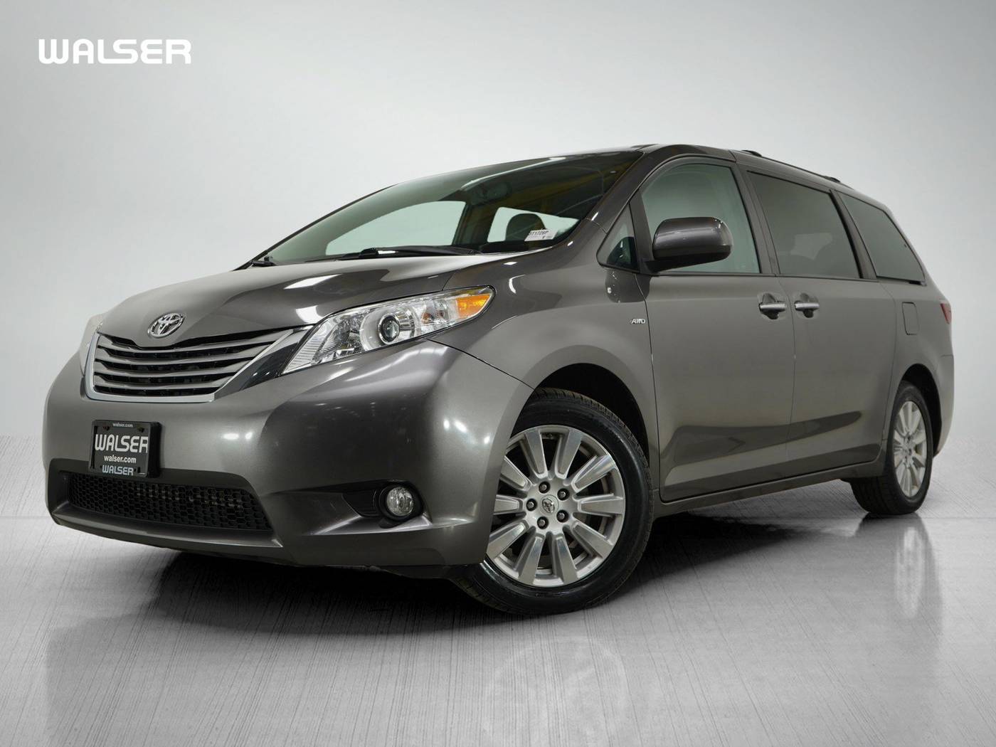 2017 Toyota Sienna XLE — Minivan — 71,915 mi — Bloomington, MN