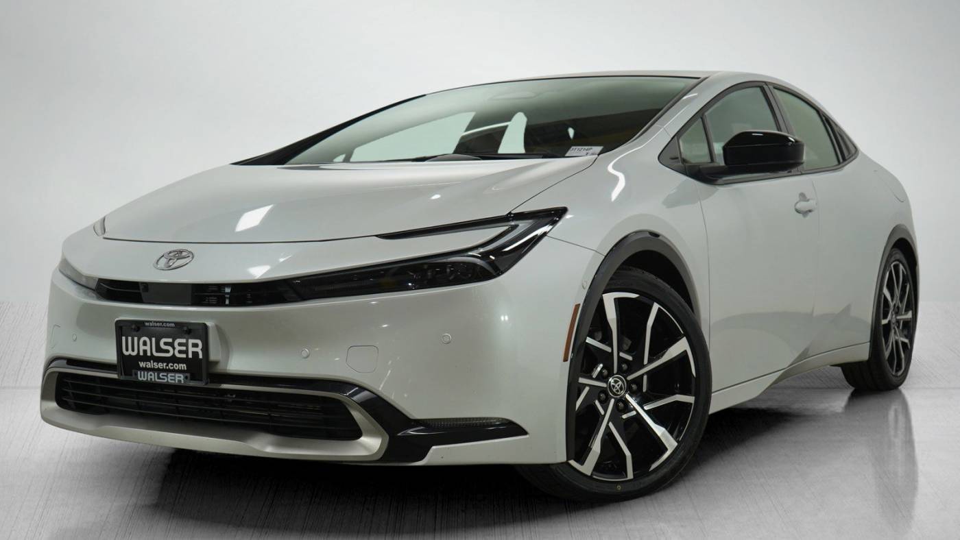 2023 Toyota Prius Prime XSE Premium — Hatchback — 22,123 mi — Bloomington, MN