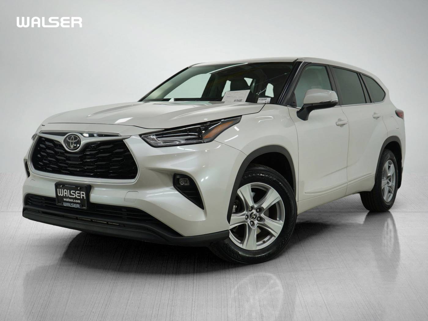 2021 Toyota Highlander LE — SUV — 39,365 mi — Bloomington, MN