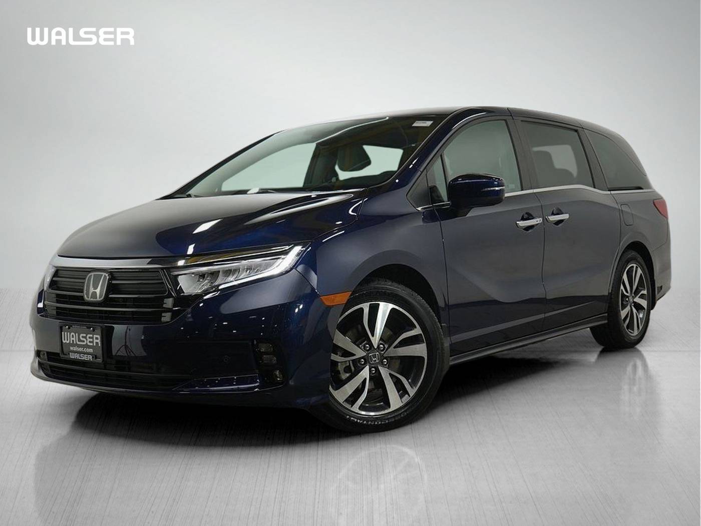 2023 Honda Odyssey Touring — Minivan — 33,858 mi — Burnsville, MN