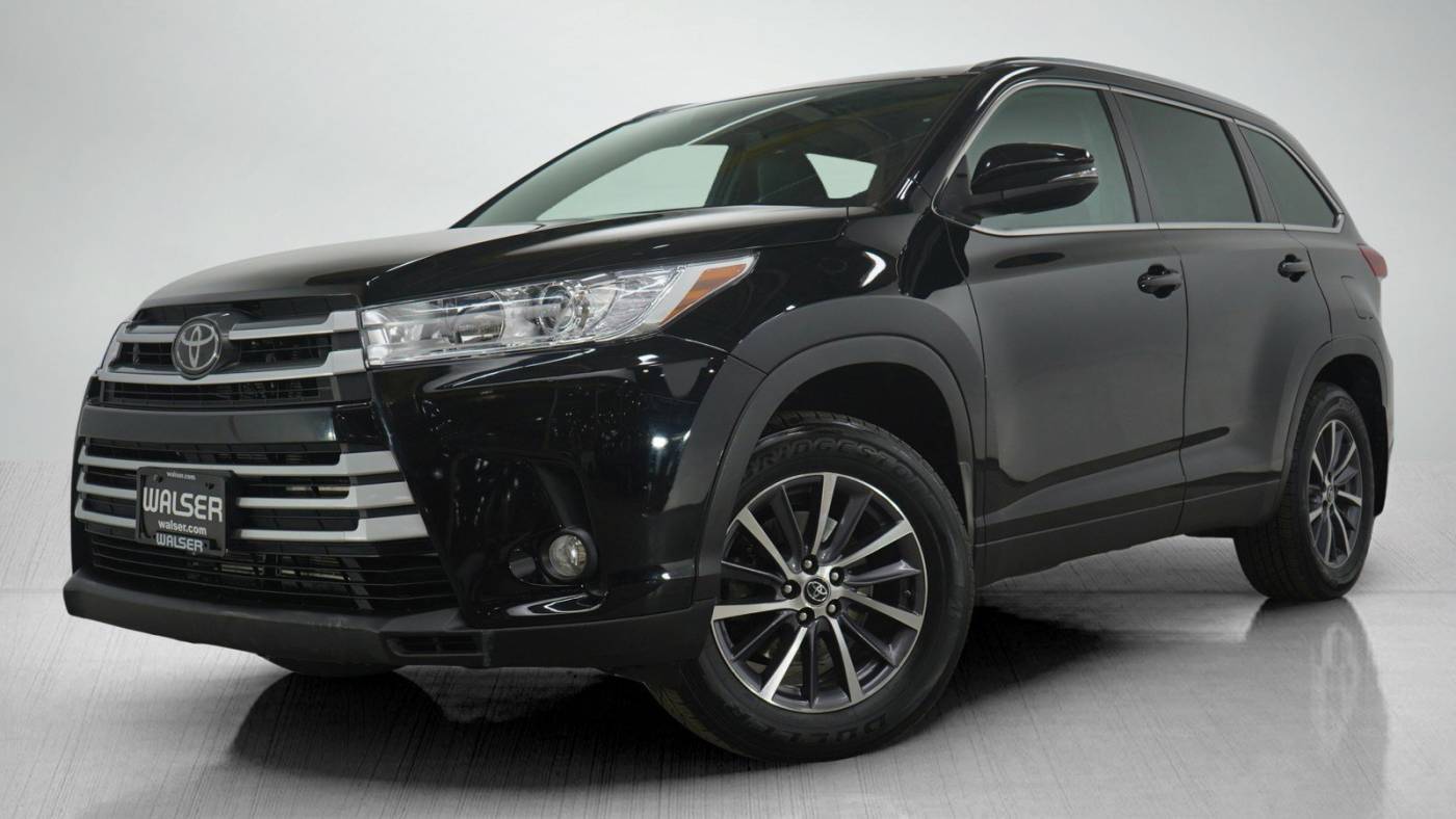 2019 Toyota Highlander XLE — SUV — 60,596 mi — Burnsville, MN