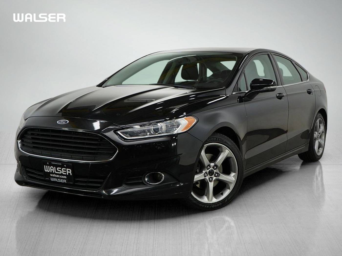2015 Ford Fusion SE — Sedan — 112,125 mi — Burnsville, MN