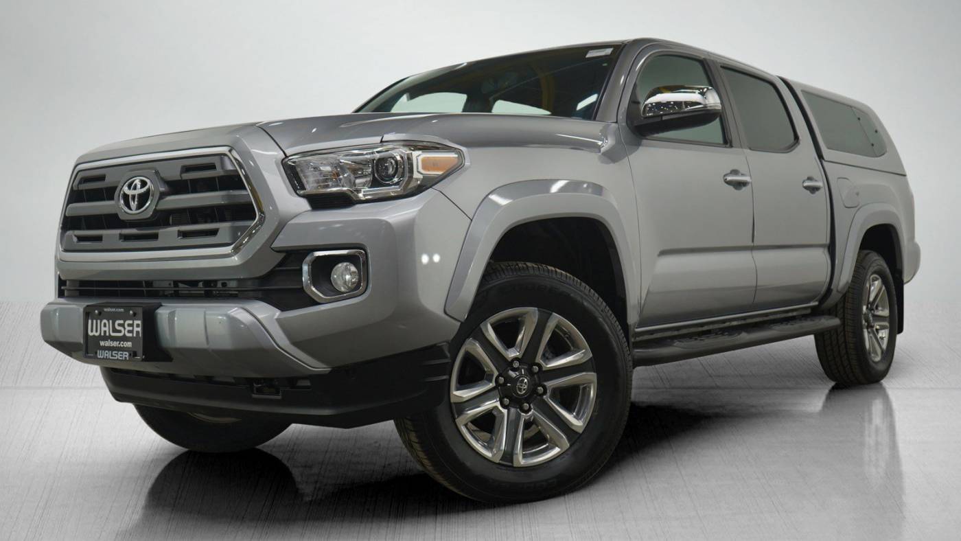 2017 Toyota Tacoma Limited — Pickup Truck — 33,684 mi — Burnsville, MN