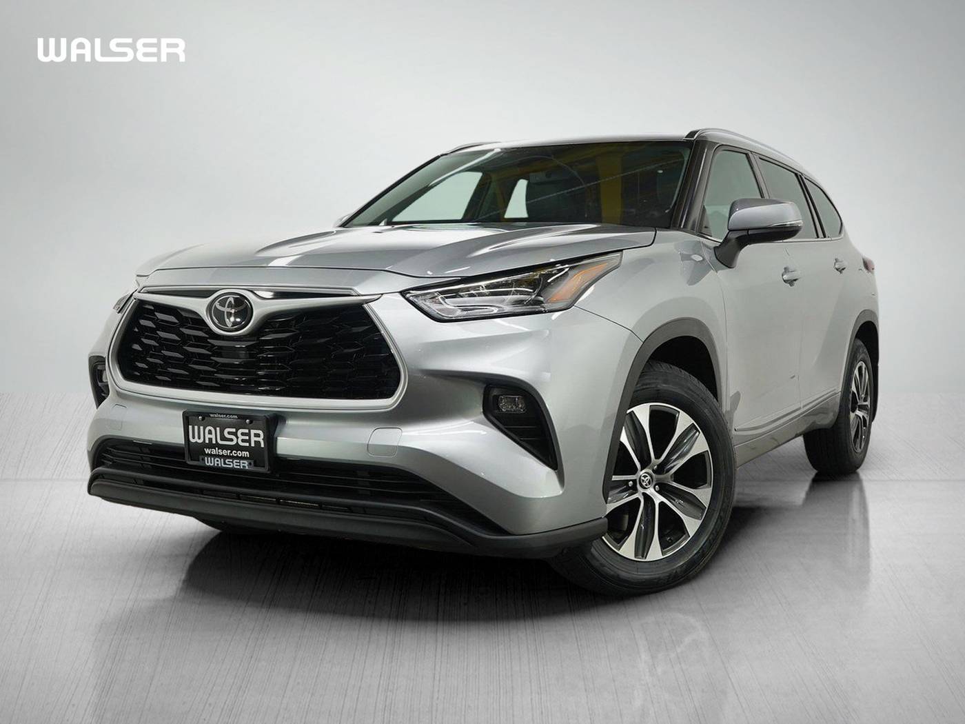 2020 Toyota Highlander XLE — SUV — 92,991 mi — Burnsville, MN