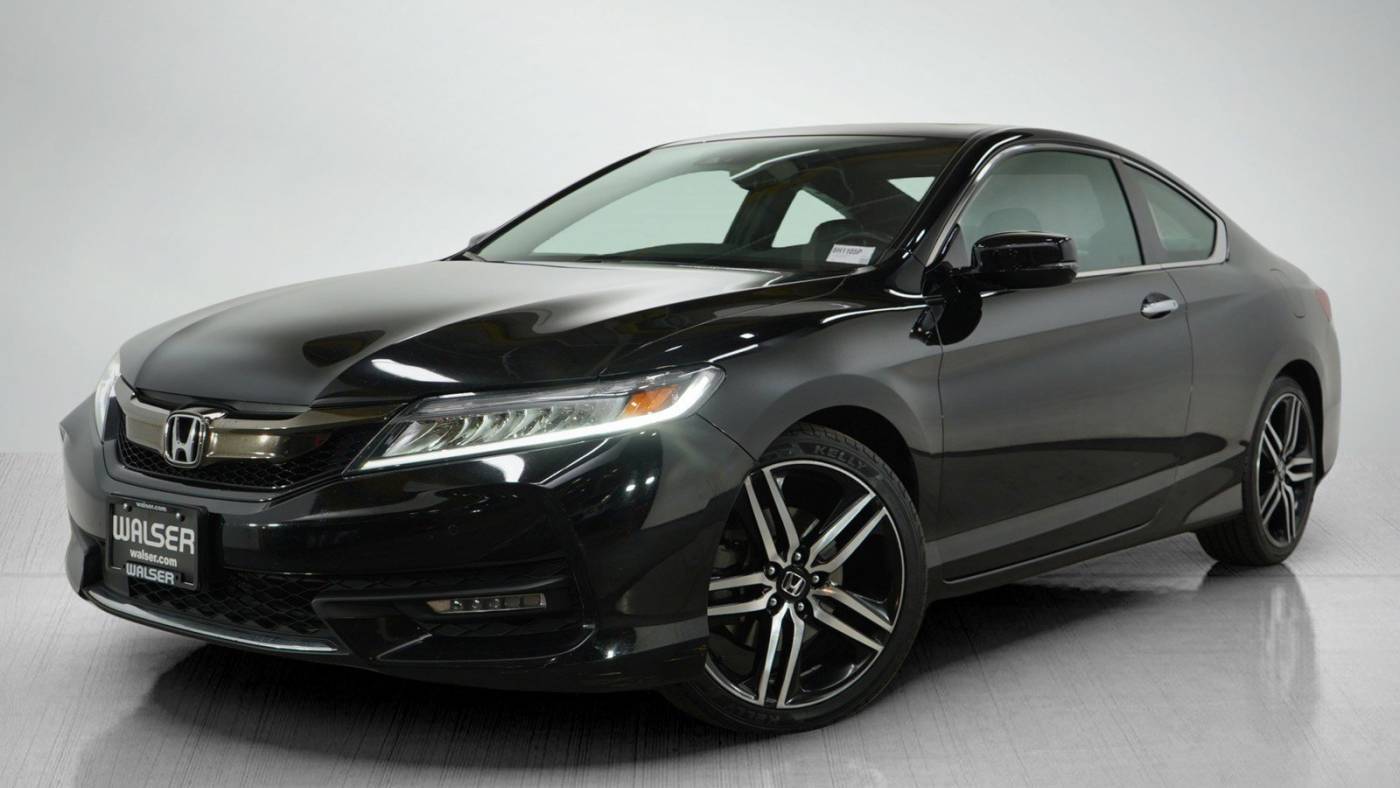 2017 Honda Accord Touring — Coupe — 92,823 mi — Burnsville, MN