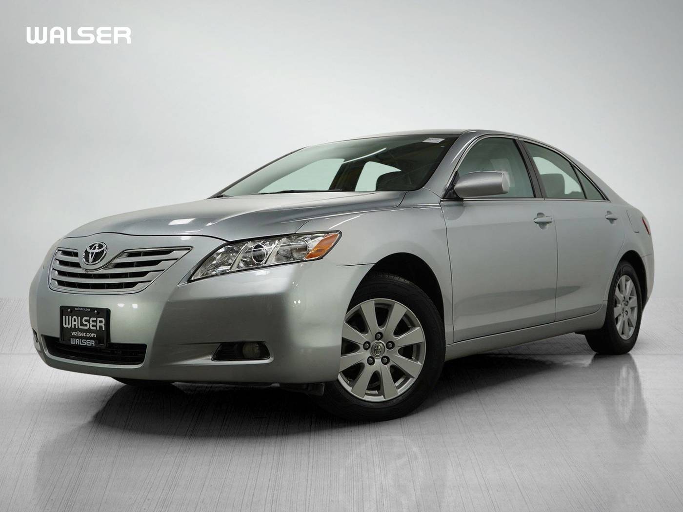 2007 Toyota Camry XLE V6 — Sedan — 156,236 mi — Burnsville, MN