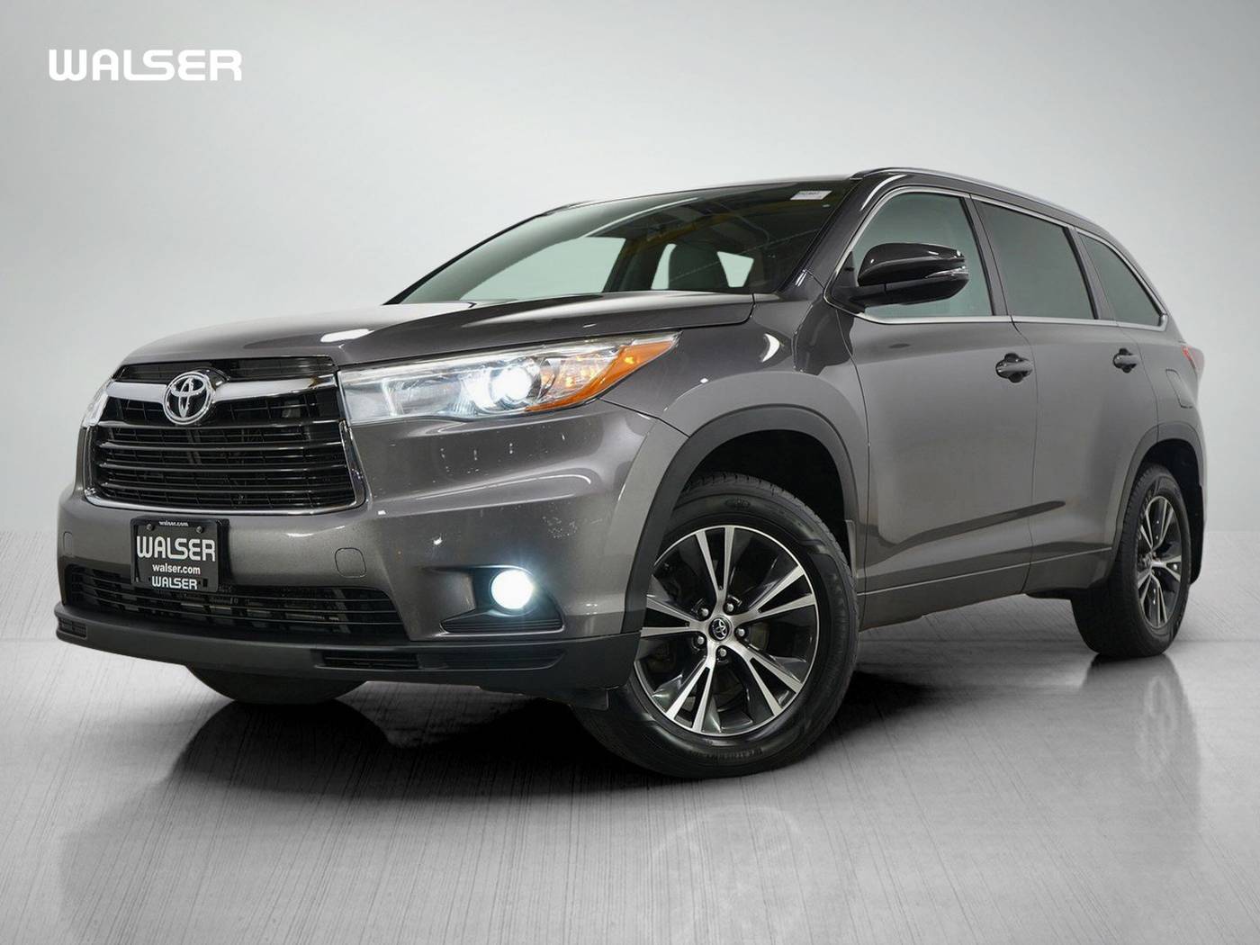 2016 Toyota Highlander XLE — SUV — 122,865 mi — Burnsville, MN