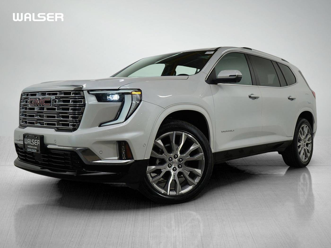 2025 GMC Acadia Denali — SUV — 6,795 mi — Burnsville, MN