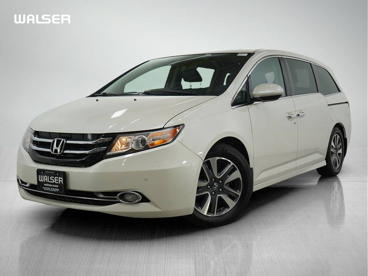 2017 Honda Odyssey Touring Elite — Minivan — 137,001 mi — Burnsville, MN