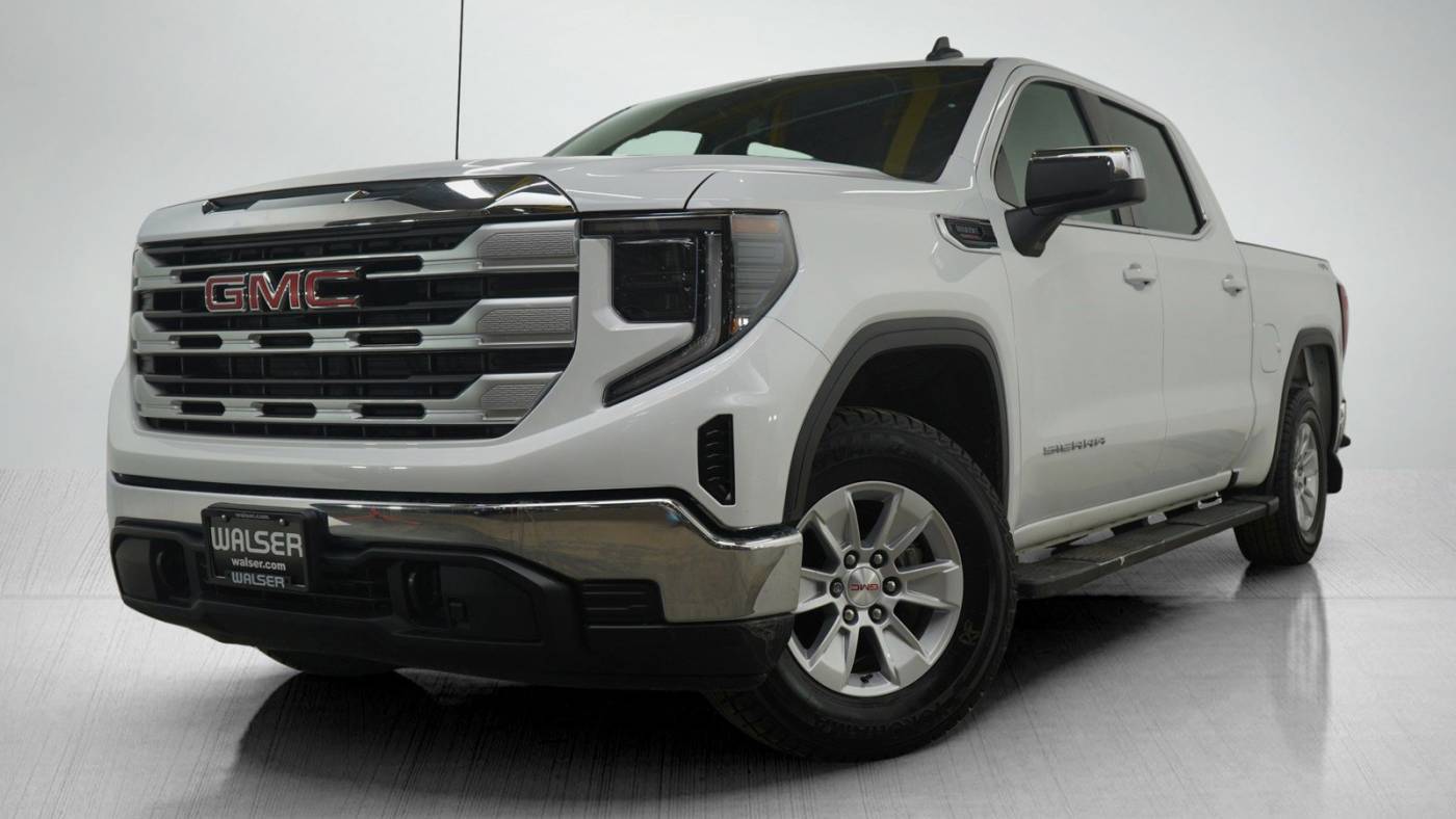 2022 GMC Sierra 1500 SLE — Pickup Truck — 53,753 mi — Burnsville, MN
