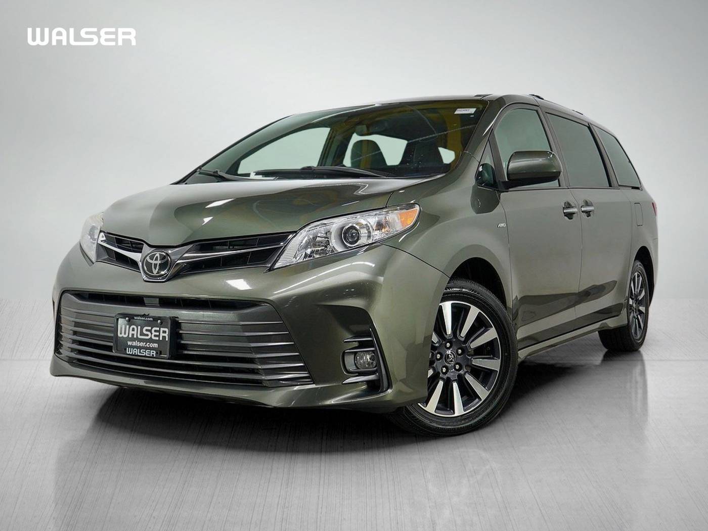 2018 Toyota Sienna XLE — Minivan — 112,151 mi — Burnsville, MN