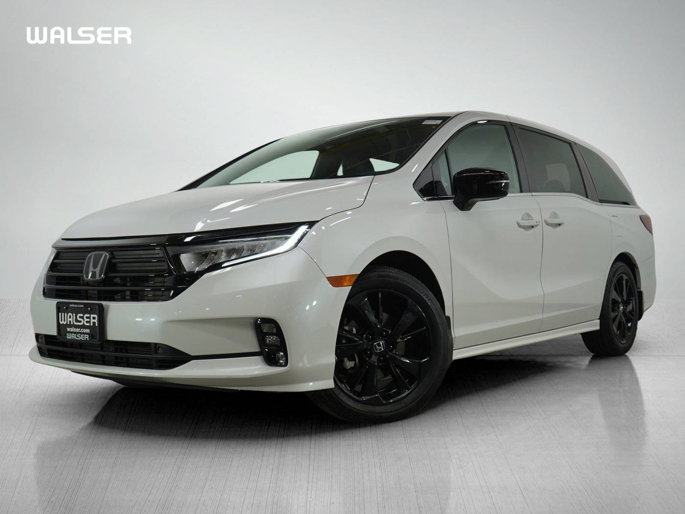 2023 Honda Odyssey Sport — Minivan — 18,644 mi — Burnsville, MN