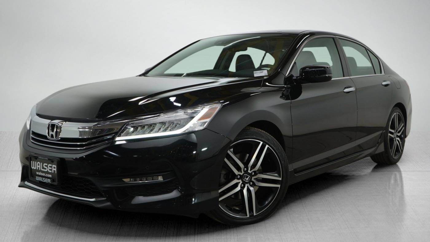 2017 Honda Accord Touring — Sedan — 81,248 mi — Burnsville, MN