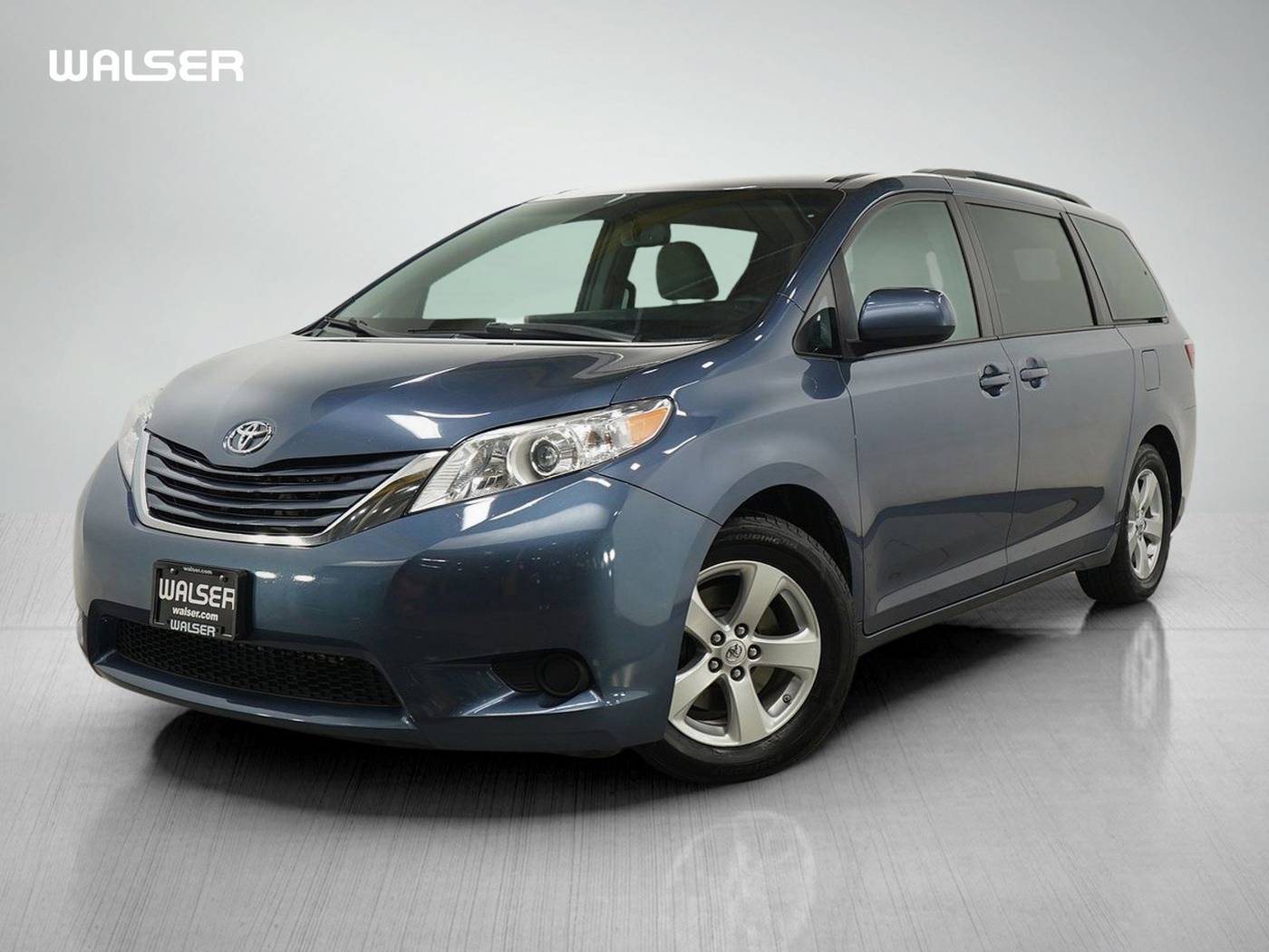 2015 Toyota Sienna LE — Minivan — 176,458 mi — Burnsville, MN