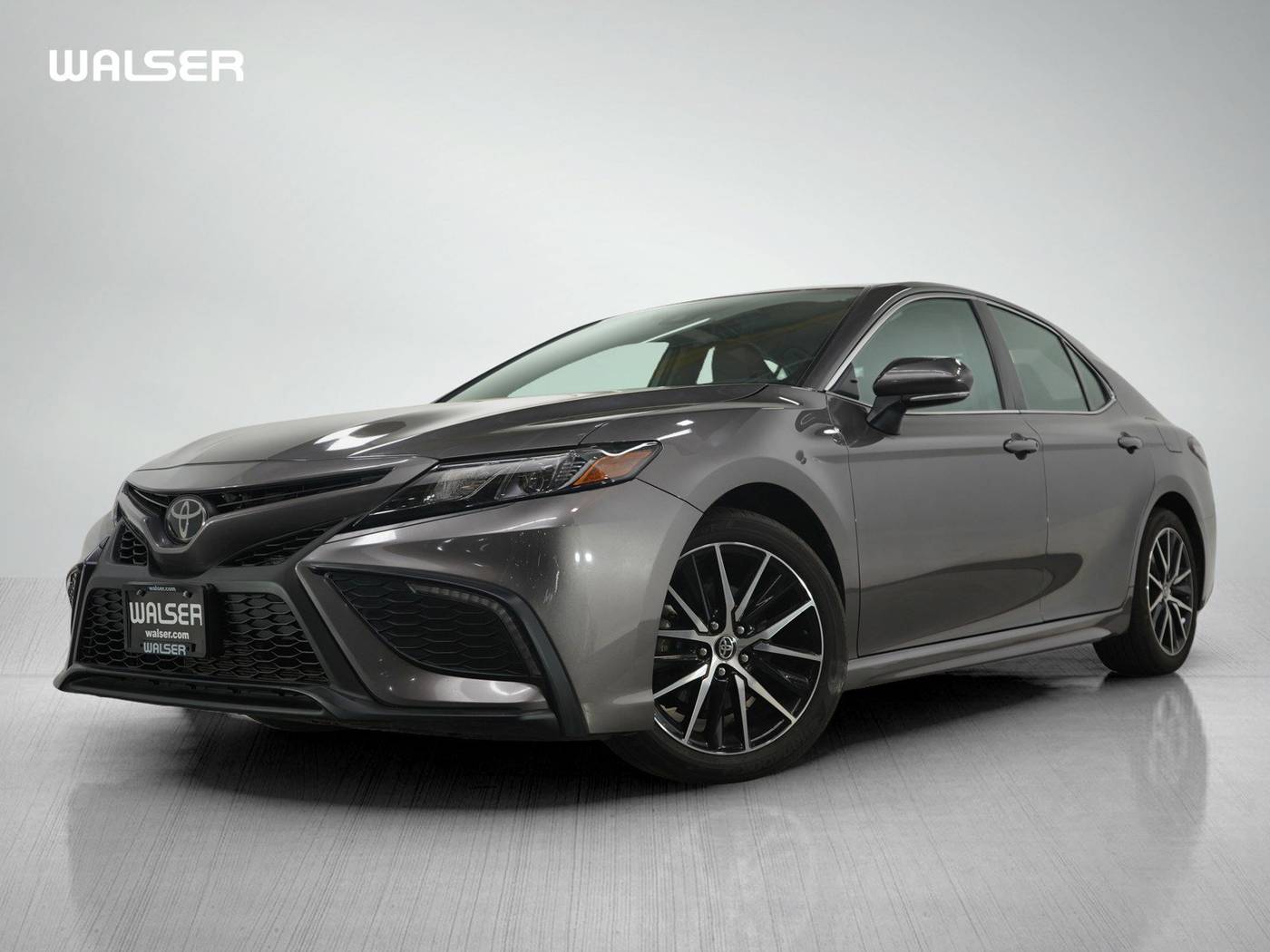 2024 Toyota Camry SE — Sedan — 23,194 mi — Burnsville, MN