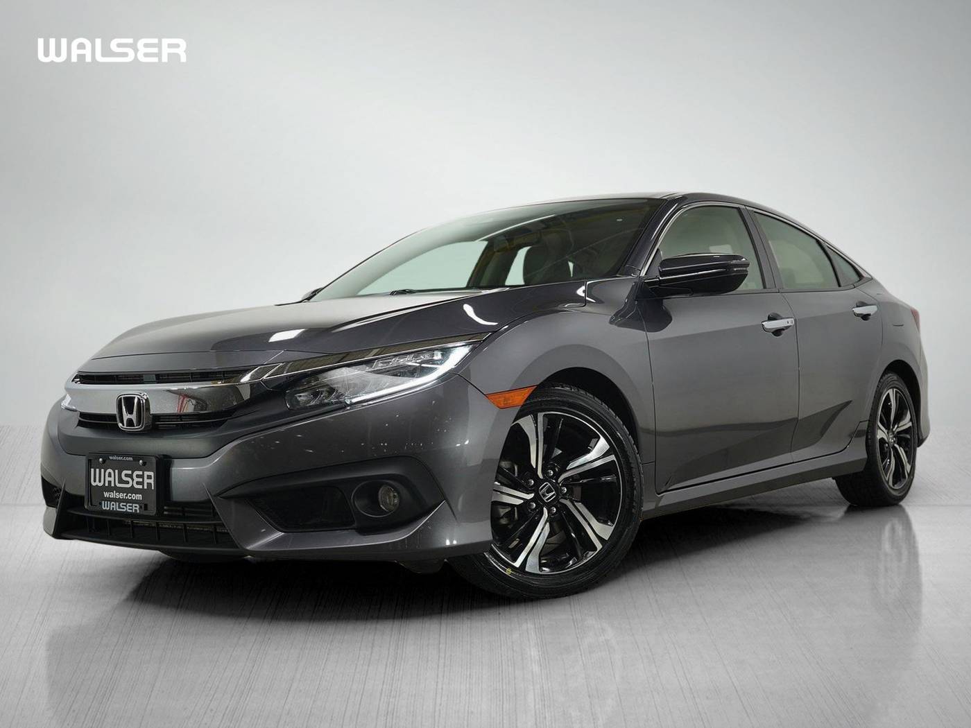 2018 Honda Civic Touring — Sedan — 56,501 mi — Burnsville, MN
