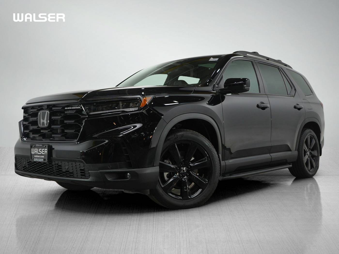 2025 Honda Pilot Black Edition — SUV — 12,680 mi — Burnsville, MN
