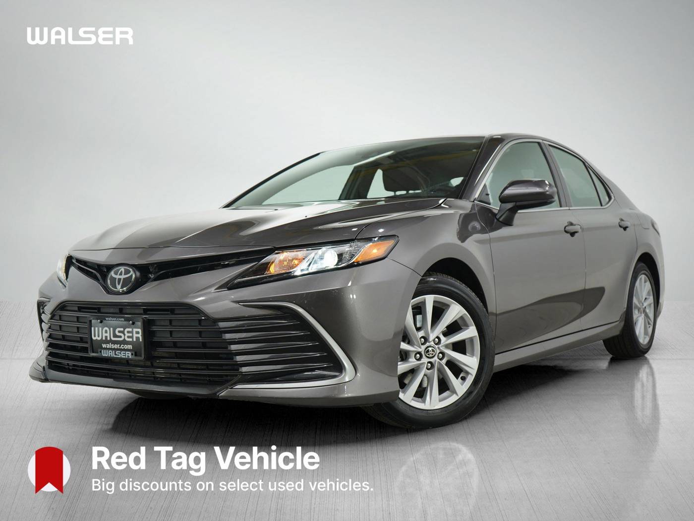2024 Toyota Camry LE — Sedan — 23,960 mi — Burnsville, MN