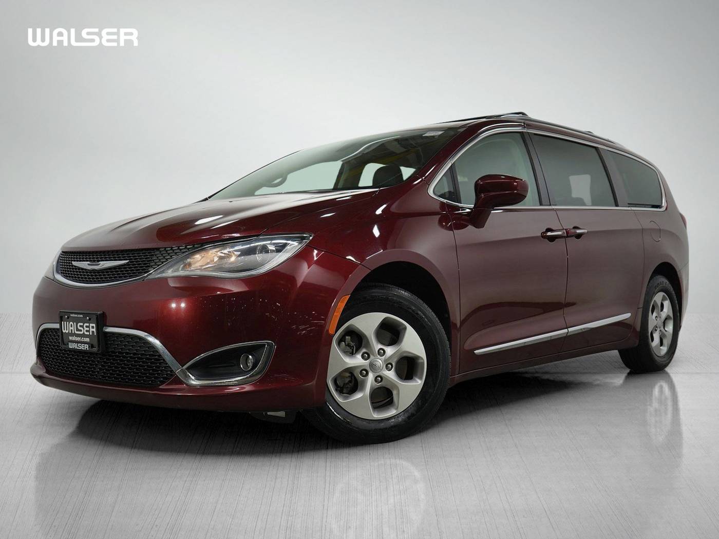 2017 Chrysler Pacifica Touring L Plus — Minivan — 100,660 mi — Burnsville, MN