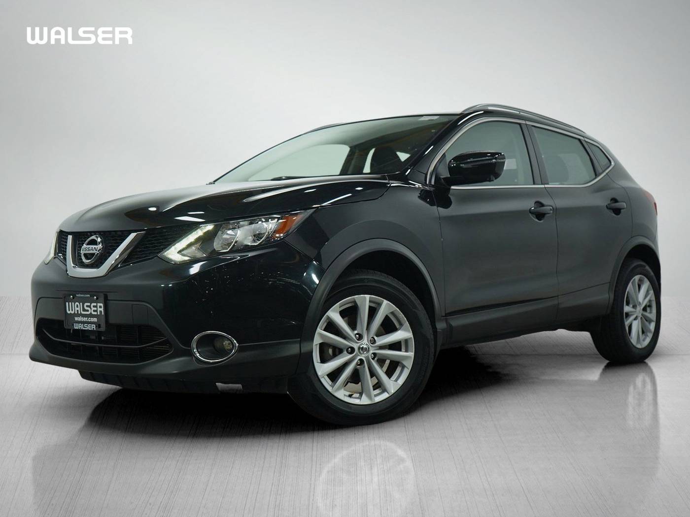 2018 Nissan Rogue Sport SV — SUV — 15,733 mi — Burnsville, MN