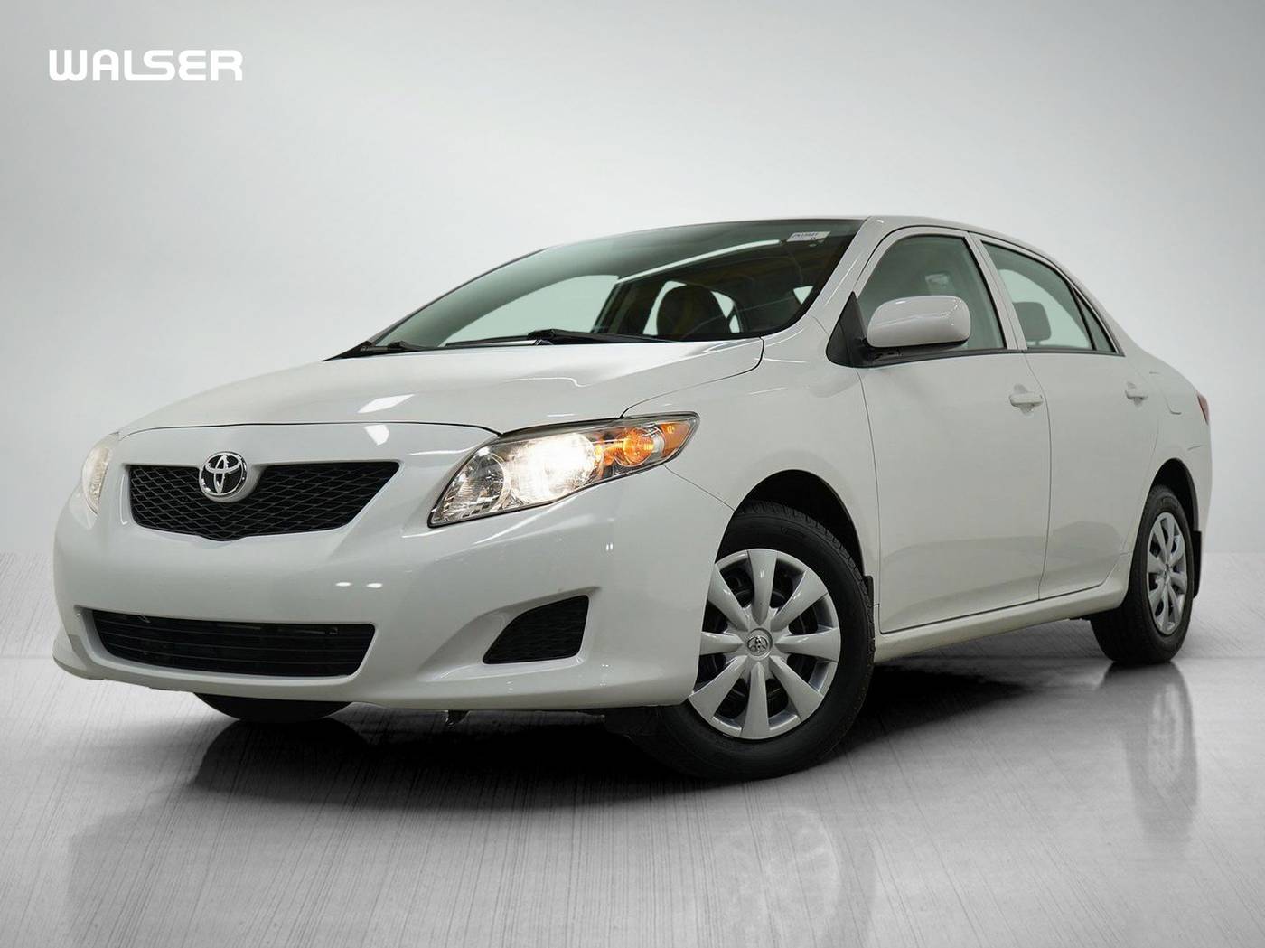 2010 Toyota Corolla LE — Sedan — 35,682 mi — Burnsville, MN